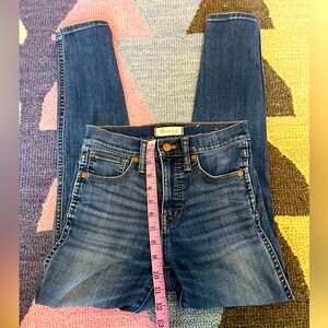 Madewell high-rise skinny jeans. Size 24